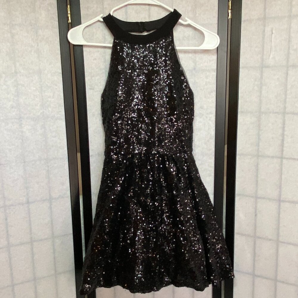 B Darlin Black Sequin High Neck Halter Mini Dress 3 Open Back Ruffle Y2K Glam